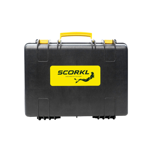 COMPACT CASE